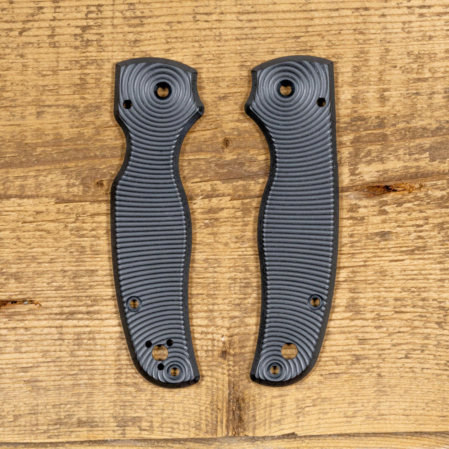 Spyderco Shaman Black ULTEM Scale sets