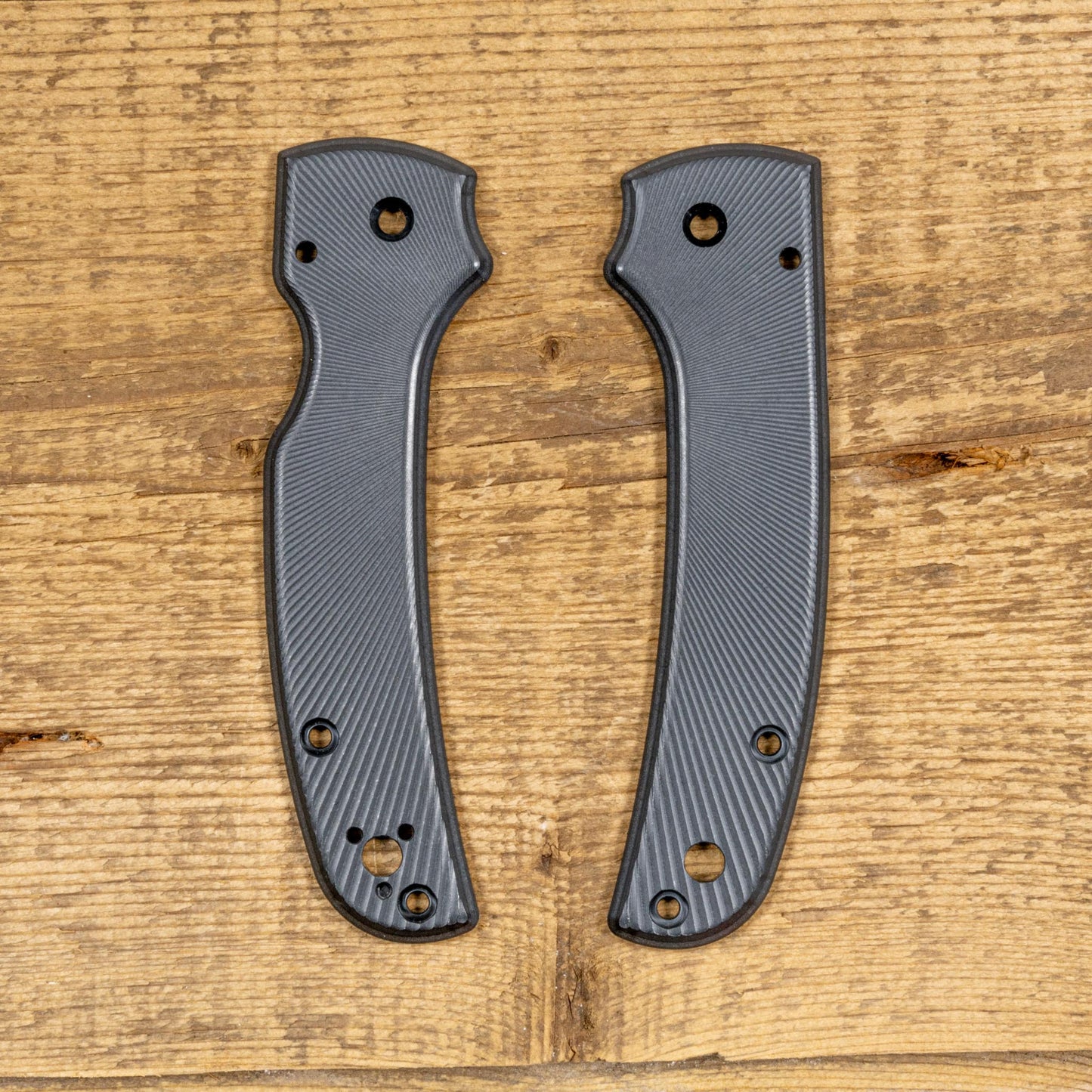 Spyderco Shaman Skinny Black ULTEM Scale sets