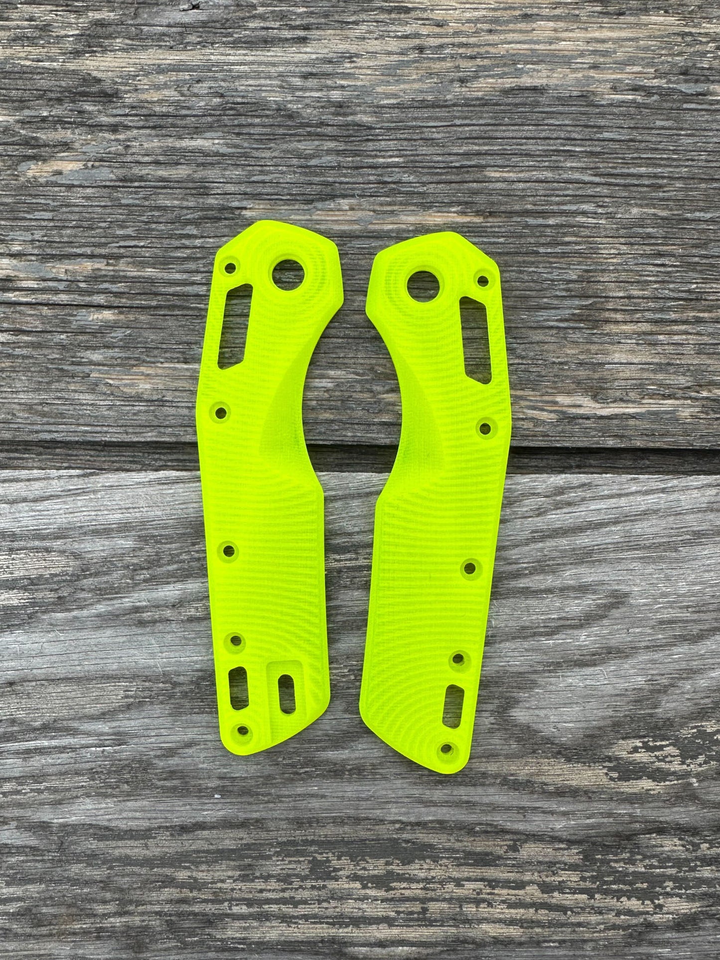 Microtech MSI S/E G10 Scale Sets
