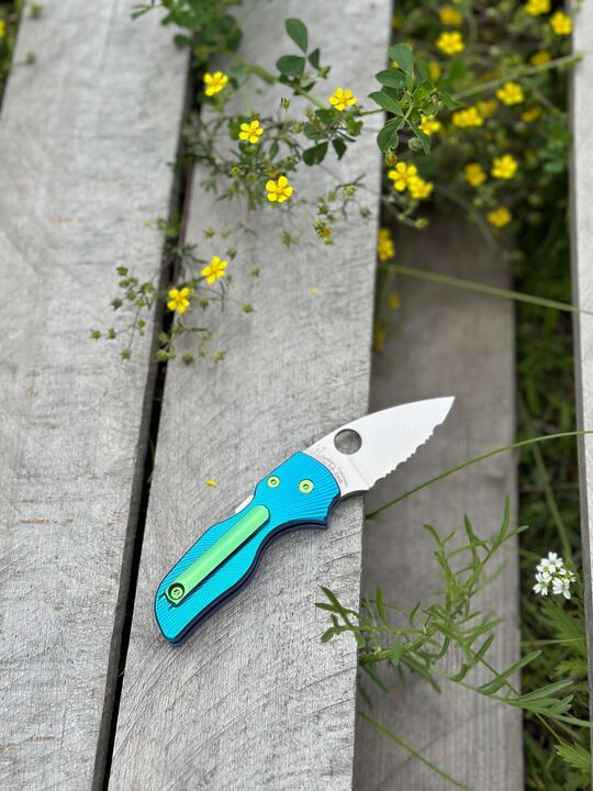 Spydero Lil Native Titanium Featherweight Scale Sets