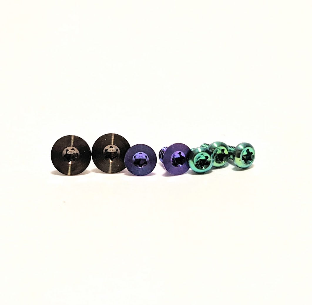 Spyderco Para 3 Titanium Screw Sets