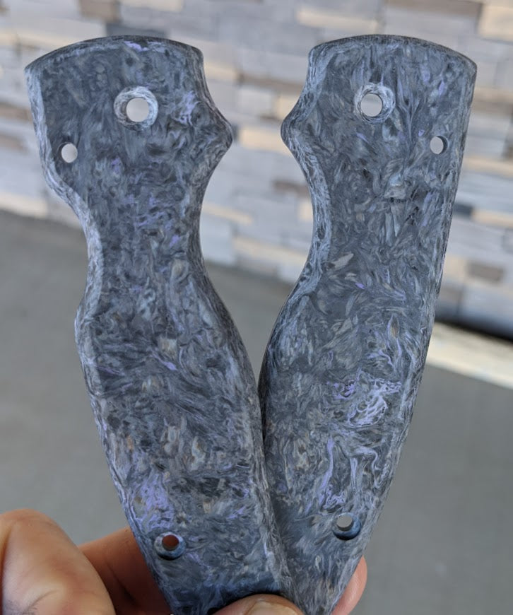 Spyderco Shaman Dark Matter Scale Set