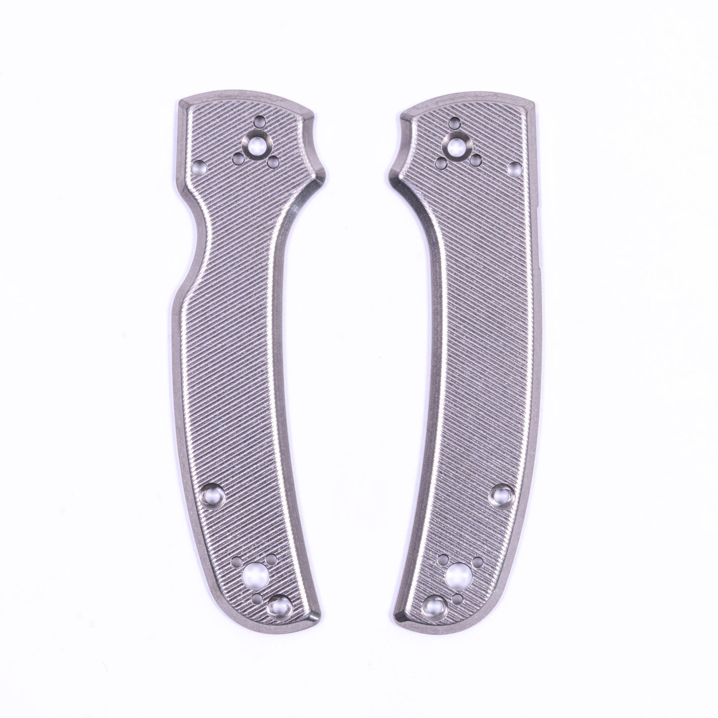 Spyderco Shaman Skinny Titanium Featherweight Scale sets