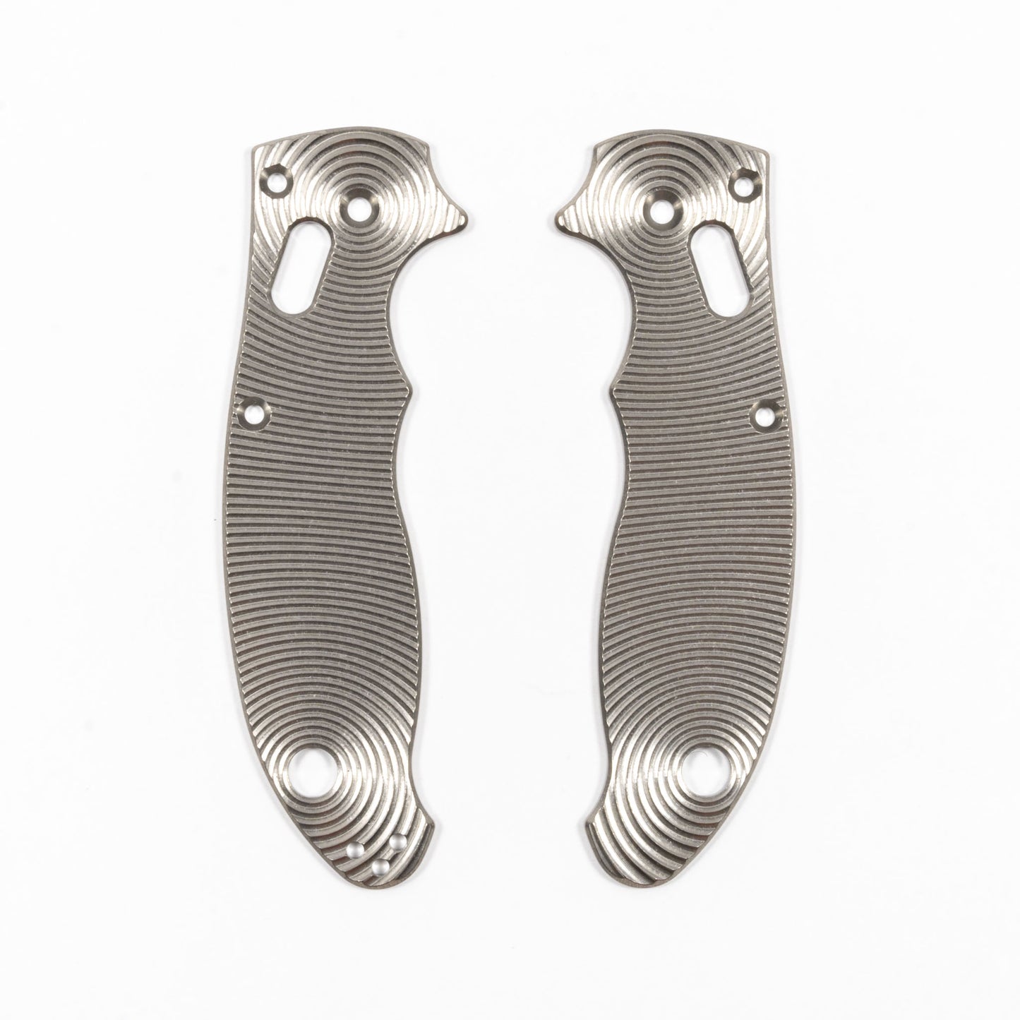 Spyderco Manix 2 Titanium Featherweight Scale Sets