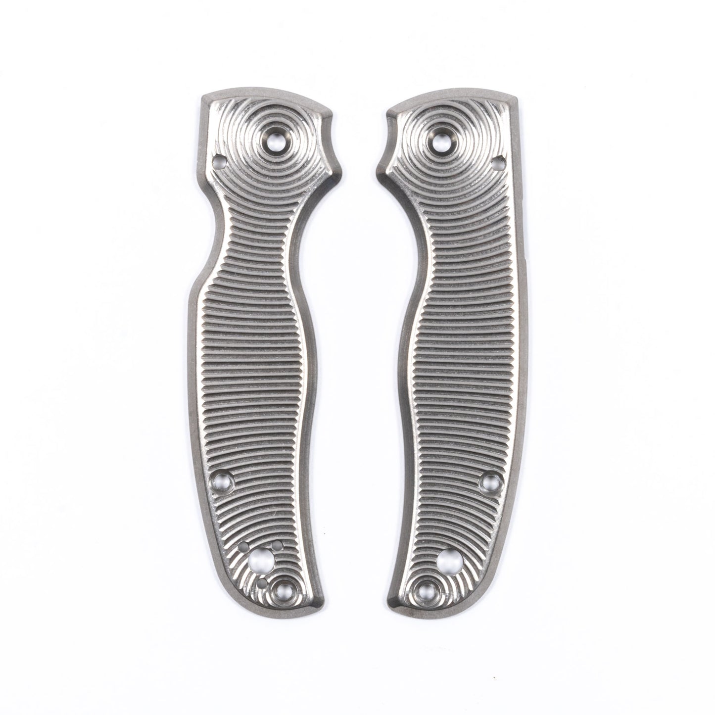 Spyderco Shaman Titanium Featherweight Scale sets