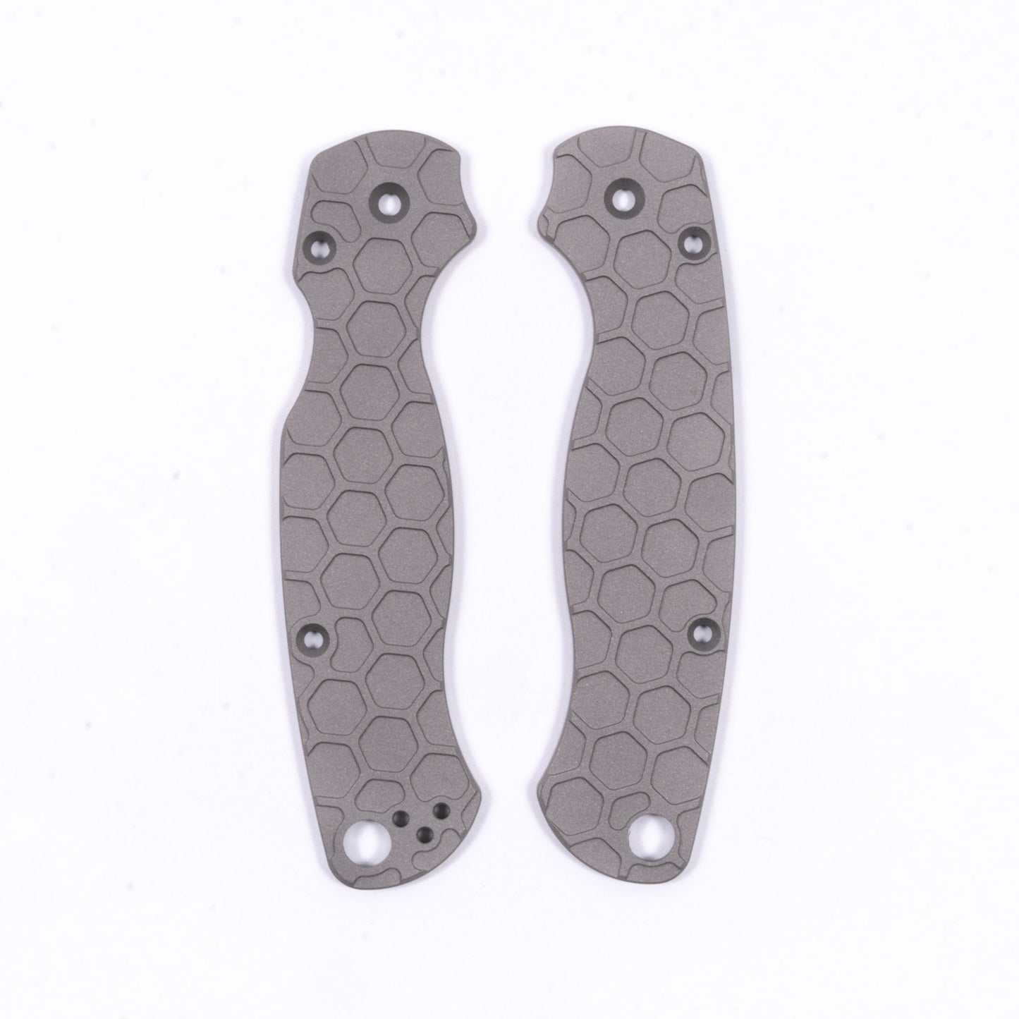 Spyderco Paramilitary 2 (PM2) Titanium Featherweight Scale Sets