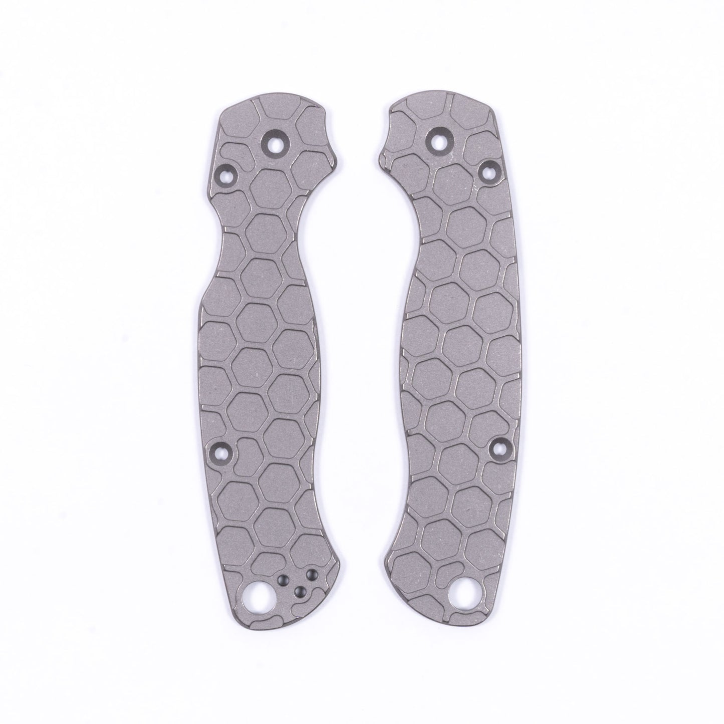 Spyderco Paramilitary 2 (PM2) Titanium Featherweight Scale Sets