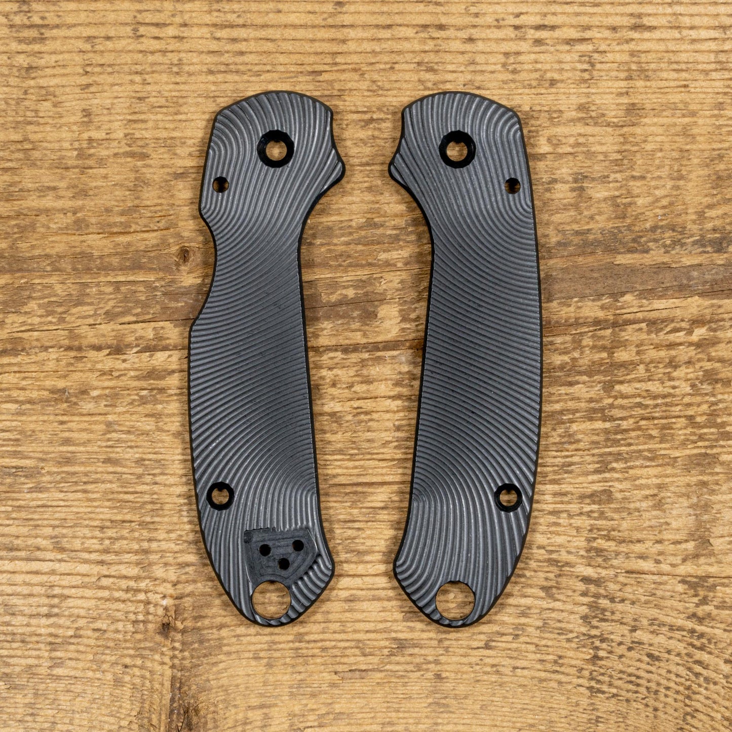 Spyderco PM3 Contoured Skinny Ultem Black Scales Sets