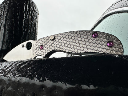 Spyderco Sage 6 Titanium Featherweight Scale Sets