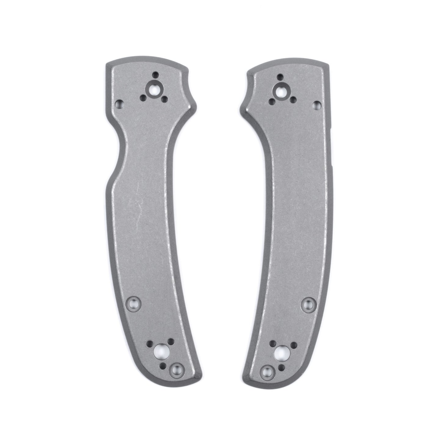 Spyderco Shaman Skinny Titanium Featherweight Scale sets