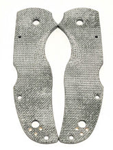 Load image into Gallery viewer, Spyderco Native 5 Tero Tuf Scale Sets