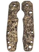 Load image into Gallery viewer, Spyderco Smock Dark Matter Scale Set