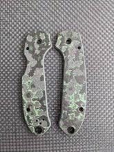 Load image into Gallery viewer, Spyderco Paramilitary 3 (PM3) Skinny Mod Fat Carbon Scale Set