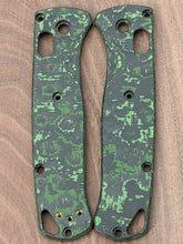 Load image into Gallery viewer, Benchmade Bugout Fat Carbon Scale Sets