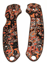 Load image into Gallery viewer, Spyderco Paramilitary 3 (PM3) Skinny Mod Fat Carbon Scale Set