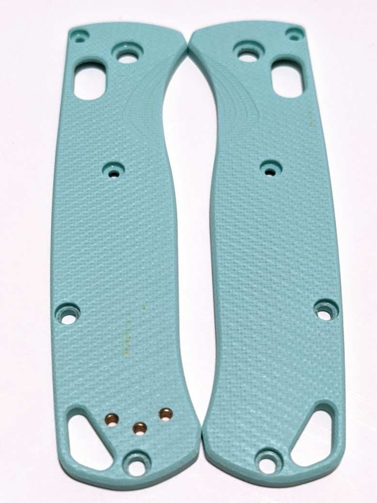 Tiffany Blue G-10 Benchmade Bugout Scales with angle parallel patterned milling