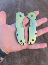 Load image into Gallery viewer, Spyderco Native 5 Titanium Scale Sets